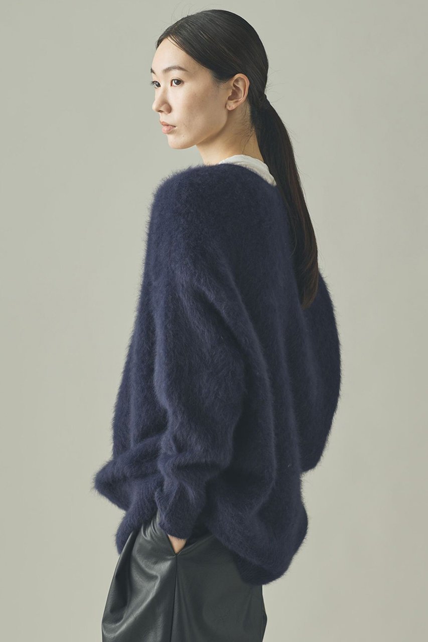 【カレンソロジー/Curensology】のFOXカシミヤVネックニットプルオーバー 人気、トレンドファッション・服の通販 founy(ファニー) 　ファッション　Fashion　レディースファッション　Fashion for Women　トップス・カットソー　Cut & Sew Tops　ニット　Knit Tops & Sweaters　カジュアルプルオーバー・ニットトップス　Pullovers & Knit Tops / Casual Pullovers　Vネックトップス　V-Neck Tops / V-Cut Neckline Shirts　おすすめ　Recommended / Our Picks　エアリー　Airy Texture　ショート　Short, Short Length　ラグジュアリー　Luxury, Elegant　リラックス　Relax, Relaxed Fit　ロング　Long, Long-Length　新作・新入荷　New Arrivals / New In　other-3|ID: prp329100004709338 ipo3291000000034016655
