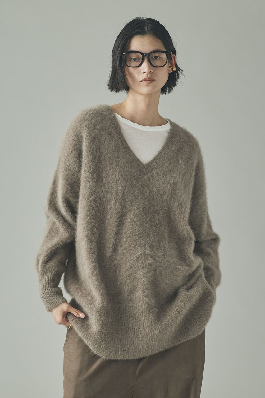 【カレンソロジー/Curensology】のFOXカシミヤVネックニットプルオーバー インテリア・キッズ・メンズ・レディースファッション・服の通販 founy(ファニー) 　ファッション　Fashion　レディースファッション　Fashion for Women　トップス・カットソー　Cut & Sew Tops　ニット　Knit Tops & Sweaters　カジュアルプルオーバー・ニットトップス　Pullovers & Knit Tops / Casual Pullovers　Vネックトップス　V-Neck Tops / V-Cut Neckline Shirts　おすすめ　Recommended / Our Picks　エアリー　Airy Texture　ショート　Short, Short Length　ラグジュアリー　Luxury, Elegant　リラックス　Relax, Relaxed Fit　ロング　Long, Long-Length　モカ|ID: prp329100004709338 ipo3291000000034423997
