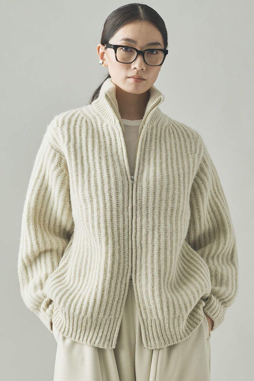 【カレンソロジー/Curensology】のアゼアミニットブルゾン インテリア・キッズ・メンズ・レディースファッション・服の通販 founy(ファニー) 　ファッション　Fashion　レディースファッション　Fashion for Women　アウター　Coat / Outerwear Collection　レディースジャケット・軽アウター　Jackets　ブルゾンジャケット・スポーティアウター　Blouson Jackets　おすすめ　Recommended / Our Picks　インナー　Innerwear　ジャケット　Jacket, Outerwear　タートル　Turtleneck, Turtle Collar　バランス　Balance, Style Balance　ブルゾン　Blouson, Bomber Jacket　ポケット　Pocket, Pocket Detail　エレガント 上品　Elegant　畦　Ribbed Knit　エクリュ|ID: prp329100004709346 ipo3291000000035382674