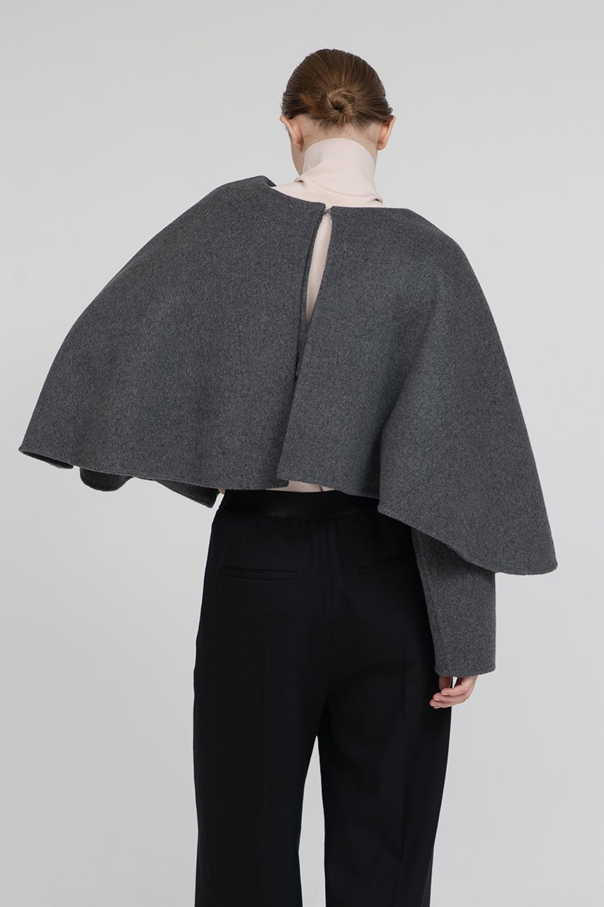 【イロット/IIROT】のダブル クロス ケープ 人気、トレンドファッション・服の通販 founy(ファニー) 　ファッション　Fashion　レディースファッション　Fashion for Women　ストール　Soft & Warm Scarves　マフラー・スヌード / 冬小物の定番　Scarves & Mufflers　ウォーム　Warm Fabric　コンパクト　Compact, Small Size　ストール　Stole, Wrap　ダブル　Double, Double-Breasted　ドレープ　Drape, Draping Fabric　ボレロ　Bolero, Short Cardigan　マフラー　Scarf, Muffler　新作・新入荷　New Arrivals / New In　other-8|ID: prp329100004709380 ipo3291000000034017208