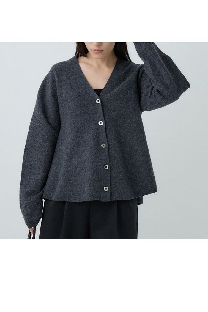 【カオス/Chaos】のフィグカーディガン インテリア・キッズ・メンズ・レディースファッション・服の通販 founy(ファニー) https://founy.com/ ファッション Fashion レディースファッション Fashion for Women トップス・カットソー Cut & Sew Tops ニット Knit Tops & Sweaters カーディガン・羽織り Layered Style Cardigans おすすめ Recommended / Our Picks カーディガン Cardigan, Knitwear ジャケット Jacket, Outerwear タイトスカート Pencil Skirt, Tight Skirt フレア Flare, Flared 新作・新入荷 New Arrivals / New In |ID: prp329100004710688 ipo3291000000034027537