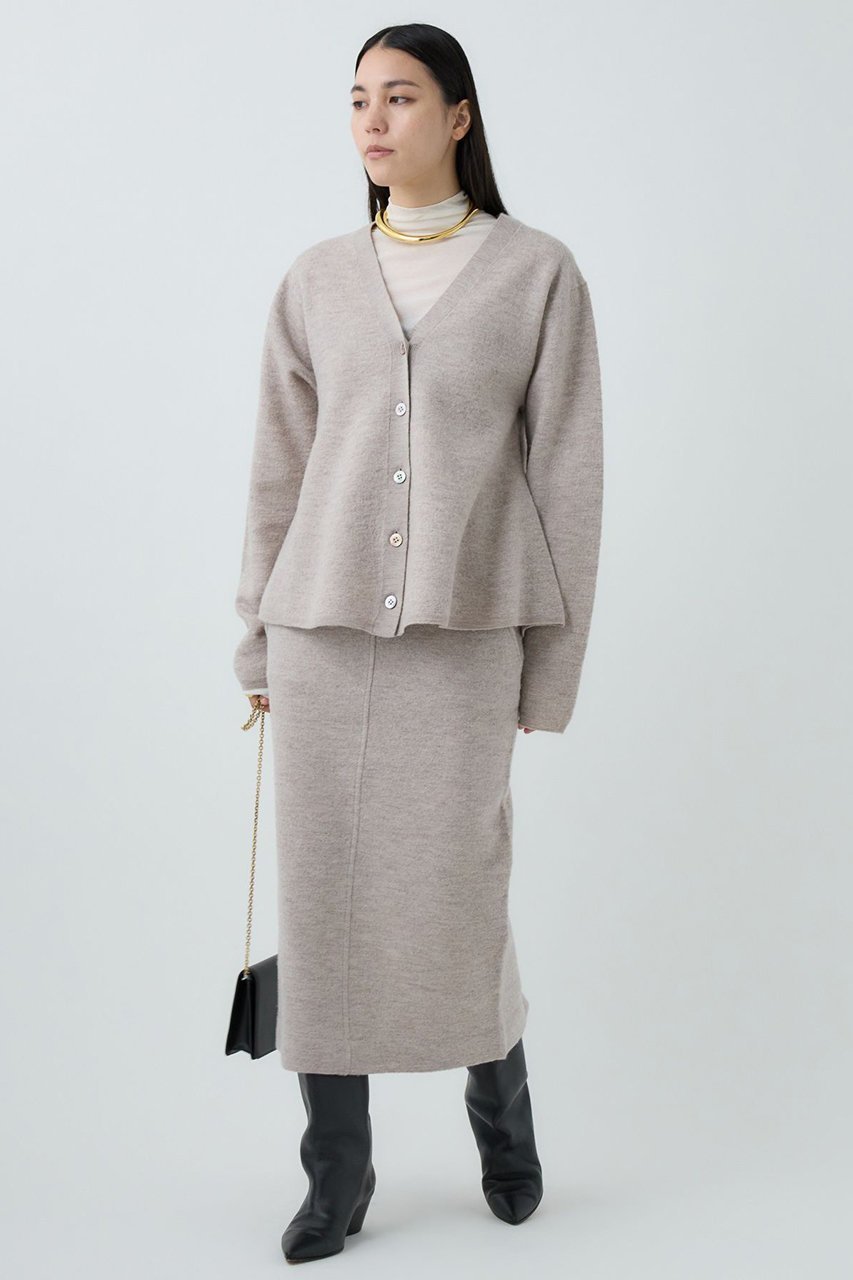 【カオス/Chaos】のフィグカーディガン インテリア・キッズ・メンズ・レディースファッション・服の通販 founy(ファニー) 　ファッション　Fashion　レディースファッション　Fashion for Women　トップス・カットソー　Cut & Sew Tops　ニット　Knit Tops & Sweaters　カーディガン・羽織り　Layered Style Cardigans　おすすめ　Recommended / Our Picks　カーディガン　Cardigan, Knitwear　ジャケット　Jacket, Outerwear　タイトスカート　Pencil Skirt, Tight Skirt　フレア　Flare, Flared　新作・新入荷　New Arrivals / New In　ベージュ|ID: prp329100004710688 ipo3291000000034027539
