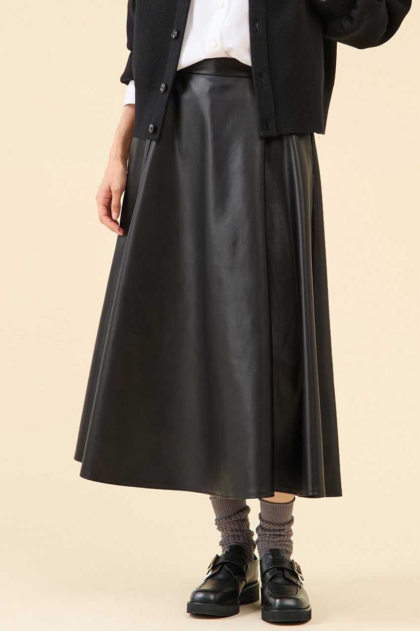 【マルティニーク/martinique】のフェイクレザーフレアスカート 人気、トレンドファッション・服の通販 founy(ファニー) 　ファッション　Fashion　レディースファッション　Fashion for Women　スカート　Skirts　Aライン・フレアスカート　A-Line & Flared Skirts　ロングスカート　Long Skirts / Maxi & Midi Skirts　おすすめ　Recommended / Our Picks　なめらか　Smooth, Silky Texture　シンプル　Simple, Minimal　フェイクレザー　Faux Leather, PU Leather　リアル　Real, Realistic　ロング　Long, Long-Length　エレガント 上品　Elegant　新作・新入荷　New Arrivals / New In　A/W・秋冬　Autumn/Winter　other-3|ID: prp329100004710708 ipo3291000000034027689