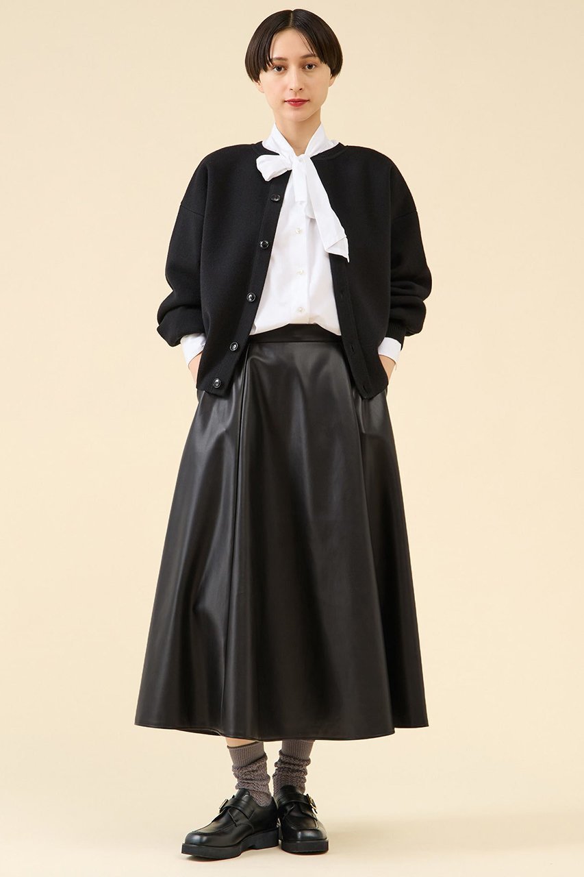 【マルティニーク/martinique】のフェイクレザーフレアスカート 人気、トレンドファッション・服の通販 founy(ファニー) 　ファッション　Fashion　レディースファッション　Fashion for Women　スカート　Skirts　Aライン・フレアスカート　A-Line & Flared Skirts　ロングスカート　Long Skirts / Maxi & Midi Skirts　おすすめ　Recommended / Our Picks　なめらか　Smooth, Silky Texture　シンプル　Simple, Minimal　フェイクレザー　Faux Leather, PU Leather　リアル　Real, Realistic　ロング　Long, Long-Length　エレガント 上品　Elegant　新作・新入荷　New Arrivals / New In　A/W・秋冬　Autumn/Winter　other-8|ID: prp329100004710708 ipo3291000000034027697