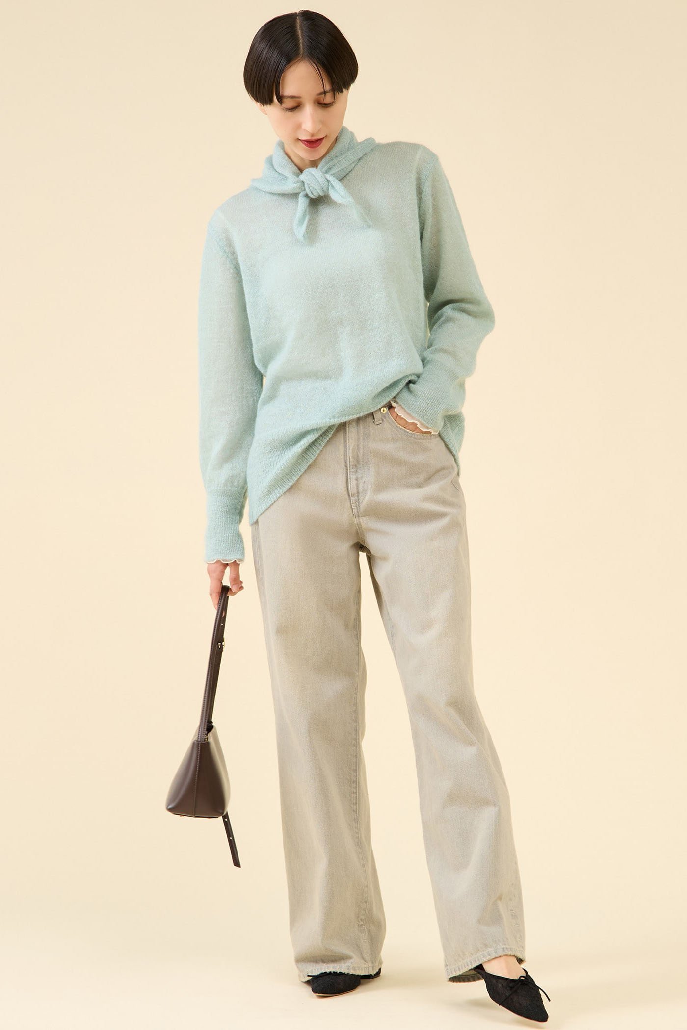 【マルティニーク/martinique】のライトモヘヤプルオーバー 人気、トレンドファッション・服の通販 founy(ファニー) 　ファッション　Fashion　レディースファッション　Fashion for Women　トップス・カットソー　Cut & Sew Tops　ニット　Knit Tops & Sweaters　カジュアルプルオーバー・ニットトップス　Pullovers & Knit Tops / Casual Pullovers　おすすめ　Recommended / Our Picks　シアー　Sheer, See-Through　シンプル　Simple, Minimal　スカーフ　Scarf, Neckwear　冬　Winter / This Winter　新作・新入荷　New Arrivals / New In　other-4|ID: prp329100004710711 ipo3291000000034027722