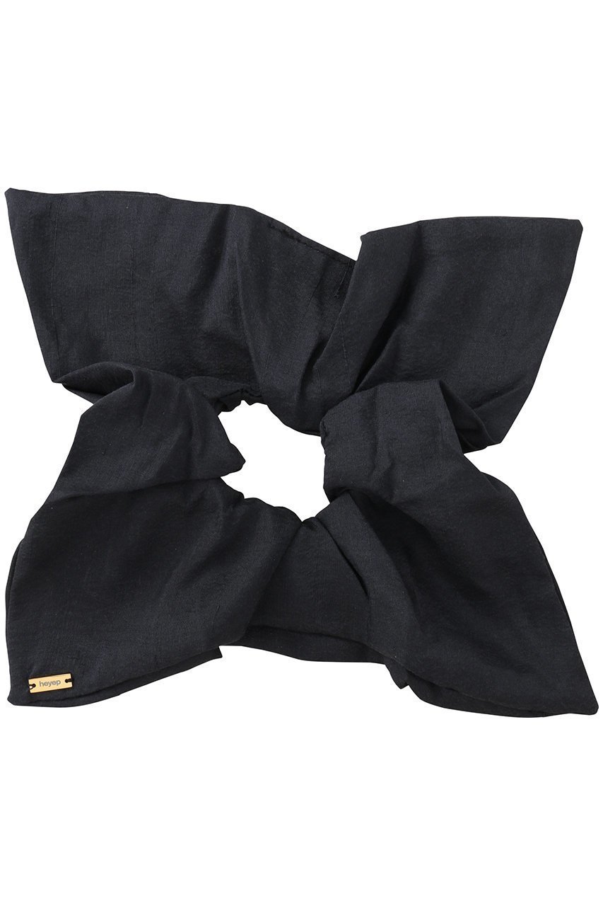 【マルティニーク/martinique】の【別注】【heyep】Silk Square M シュシュ 人気、トレンドファッション・服の通販 founy(ファニー) 　ファッション　Fashion　レディースファッション　Fashion for Women　シュシュ&ヘアアクセ/ヘアアレンジ　Scrunchies & Hair Accessories　アクセサリー　Fashion Accessories　コレクション　Collection, Seasonal Line　シルク　Silk, 100% Silk　パーティ　Party, Party Style　モダン　Modern, Contemporary　別注　Limited Edition, Custom Order　新作・新入荷　New Arrivals / New In　 other-1|ID: prp329100004710726 ipo3291000000034027813