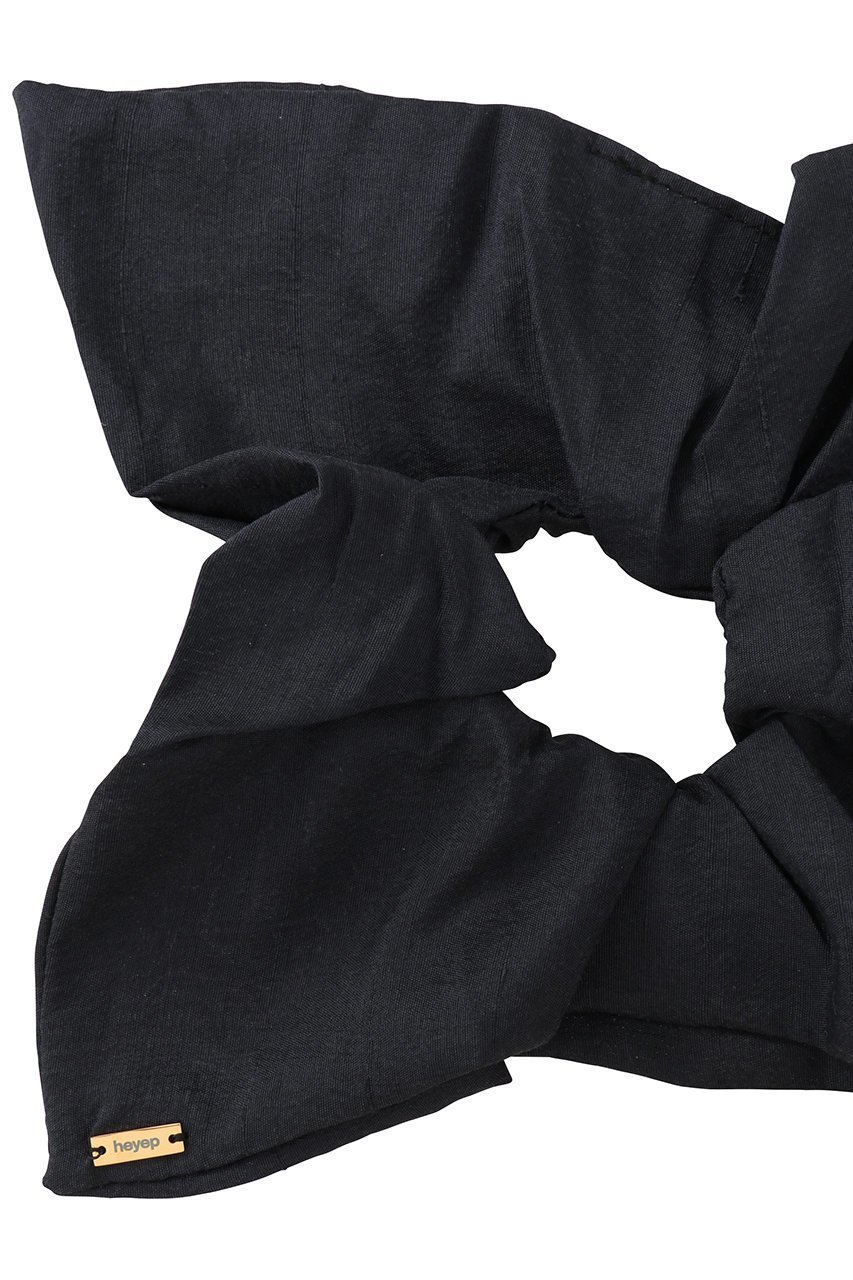 【マルティニーク/martinique】の【別注】【heyep】Silk Square M シュシュ 人気、トレンドファッション・服の通販 founy(ファニー) 　ファッション　Fashion　レディースファッション　Fashion for Women　シュシュ&ヘアアクセ/ヘアアレンジ　Scrunchies & Hair Accessories　アクセサリー　Fashion Accessories　コレクション　Collection, Seasonal Line　シルク　Silk, 100% Silk　パーティ　Party, Party Style　モダン　Modern, Contemporary　別注　Limited Edition, Custom Order　新作・新入荷　New Arrivals / New In　other-3|ID: prp329100004710726 ipo3291000000034027816