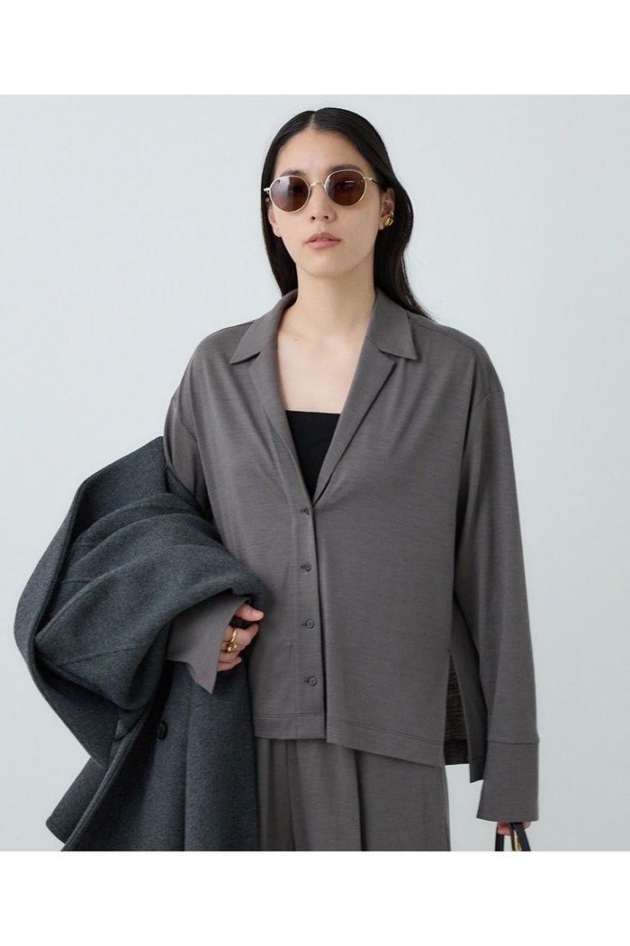 【カオス/Chaos】のレダールオープンカラー インテリア・キッズ・メンズ・レディースファッション・服の通販 founy(ファニー) https://founy.com/ ファッション Fashion レディースファッション Fashion for Women トップス・カットソー Cut & Sew Tops シャツ・ブラウス・オフィスカジュアル Elegant Blouses & Button-Ups おすすめ Recommended / Our Picks スリーブ Sleeve, Long Sleeve / Short Sleeve セットアップ Set-Up, Coordinated Outfit ドレープ Drape, Draping Fabric リラックス Relax, Relaxed Fit ロング Long, Long-Length 再入荷 Restock / Back in Stock |ID: prp329100004710729 ipo3291000000036005267