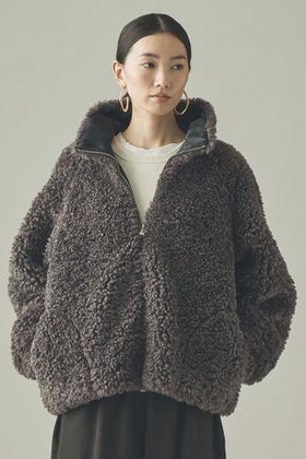 【カレンソロジー/Curensology】 リバーフェイクファーブルゾン人気、トレンドファッション・服の通販 founy(ファニー) ファッション Fashion レディースファッション Fashion for Women アウター Coat / Outerwear Collection レディースジャケット・軽アウター Jackets ブルゾンジャケット・スポーティアウター Blouson Jackets イタリア Italy インナー Innerwear サテン Satin, Glossy Fabric ジャケット Jacket, Outerwear スタンド Stand Collar, Upright Stand タフタ Taffeta, Structured Fabric フェイクファー Faux Fur, Imitation Fur ブルゾン Blouson, Bomber Jacket リバーシブル Reversible, Two-Sided エレガント 上品 Elegant 新作・新入荷 New Arrivals / New In 防寒 Cold Protection, Winter-Ready |ID:prp329100004710753