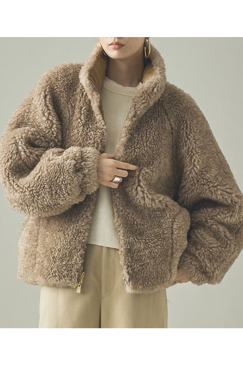 【カレンソロジー/Curensology】のリバーフェイクファーブルゾン 人気、トレンドファッション・服の通販 founy(ファニー) 　ファッション　Fashion　レディースファッション　Fashion for Women　アウター　Coat / Outerwear Collection　レディースジャケット・軽アウター　Jackets　ブルゾンジャケット・スポーティアウター　Blouson Jackets　イタリア　Italy　インナー　Innerwear　サテン　Satin, Glossy Fabric　ジャケット　Jacket, Outerwear　スタンド　Stand Collar, Upright Stand　タフタ　Taffeta, Structured Fabric　フェイクファー　Faux Fur, Imitation Fur　ブルゾン　Blouson, Bomber Jacket　リバーシブル　Reversible, Two-Sided　エレガント 上品　Elegant　新作・新入荷　New Arrivals / New In　防寒　Cold Protection, Winter-Ready　other-2|ID: prp329100004710753 ipo3291000000034028032