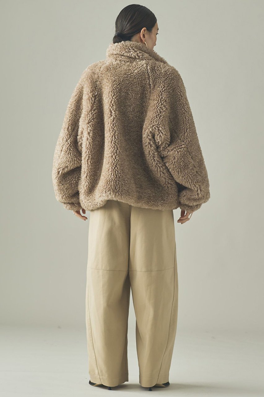 【カレンソロジー/Curensology】のリバーフェイクファーブルゾン 人気、トレンドファッション・服の通販 founy(ファニー) 　ファッション　Fashion　レディースファッション　Fashion for Women　アウター　Coat / Outerwear Collection　レディースジャケット・軽アウター　Jackets　ブルゾンジャケット・スポーティアウター　Blouson Jackets　イタリア　Italy　インナー　Innerwear　サテン　Satin, Glossy Fabric　ジャケット　Jacket, Outerwear　スタンド　Stand Collar, Upright Stand　タフタ　Taffeta, Structured Fabric　フェイクファー　Faux Fur, Imitation Fur　ブルゾン　Blouson, Bomber Jacket　リバーシブル　Reversible, Two-Sided　エレガント 上品　Elegant　新作・新入荷　New Arrivals / New In　防寒　Cold Protection, Winter-Ready　other-6|ID: prp329100004710753 ipo3291000000034028039