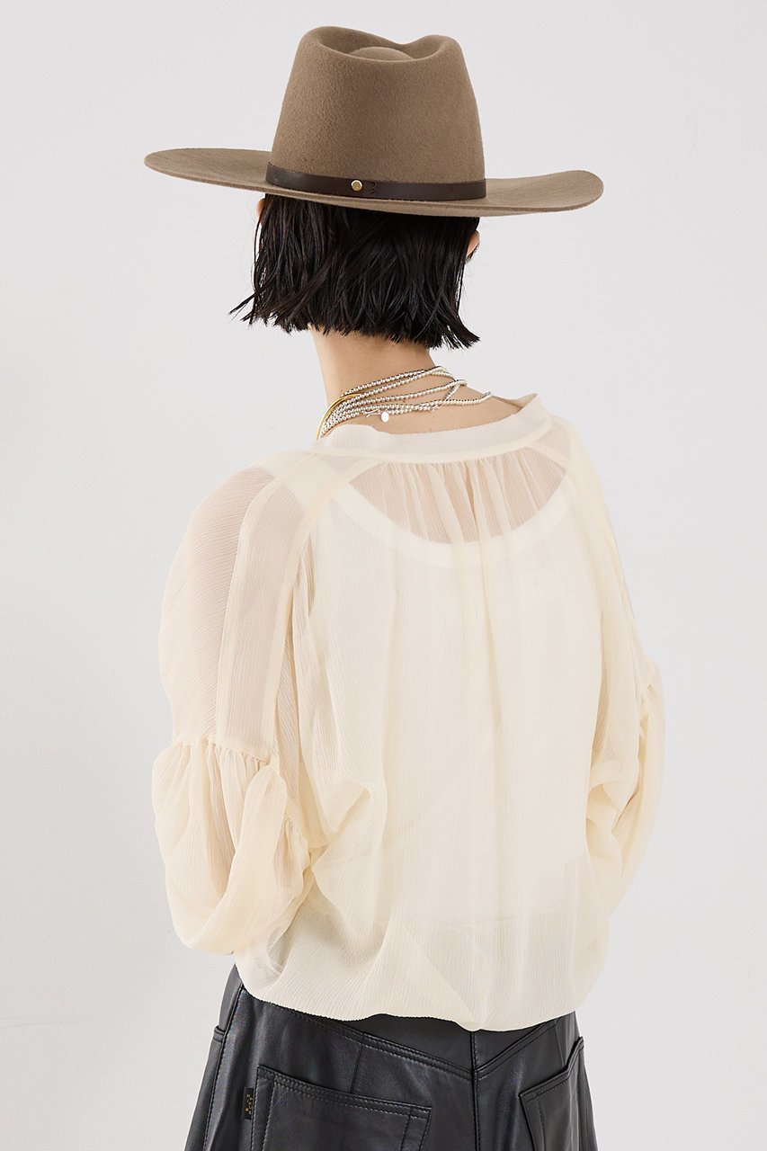 【ザ ストア バイ シー/THE STORE by C】の【COCUCA】シルクフェミニンブラウス 人気、トレンドファッション・服の通販 founy(ファニー) 　ファッション　Fashion　レディースファッション　Fashion for Women　トップス・カットソー　Cut & Sew Tops　シャツ・ブラウス・オフィスカジュアル　Elegant Blouses & Button-Ups　おすすめ　Recommended / Our Picks　インナー　Innerwear　エレガント 上品　Elegant　ギャザー　Gathered, Ruffled　シアー　Sheer, See-Through　シルク　Silk, 100% Silk　ジャケット　Jacket, Outerwear　スリーブ　Sleeve, Long Sleeve / Short Sleeve　ロング　Long, Long-Length　新作・新入荷　New Arrivals / New In　other-2|ID: prp329100004712185 ipo3291000000034037050