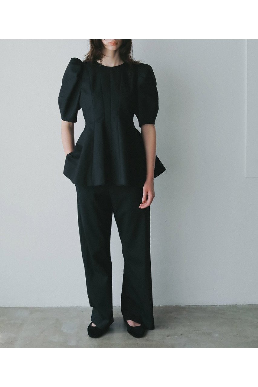 【ハー/HER.】の【10/2 12:00販売開始】コットンフォルムペプラムブラウス 人気、トレンドファッション・服の通販 founy(ファニー) 　ファッション　Fashion　レディースファッション　Fashion for Women　トップス・カットソー　Cut & Sew Tops　シャツ・ブラウス・オフィスカジュアル　Elegant Blouses & Button-Ups　ショート　Short, Short Length　スリーブ　Sleeve, Long Sleeve / Short Sleeve　フォルム　Silhouette, Form　ペプラム　Peplum, Flared Hem　新作・新入荷　New Arrivals / New In　other-7|ID: prp329100004713041 ipo3291000000034046599