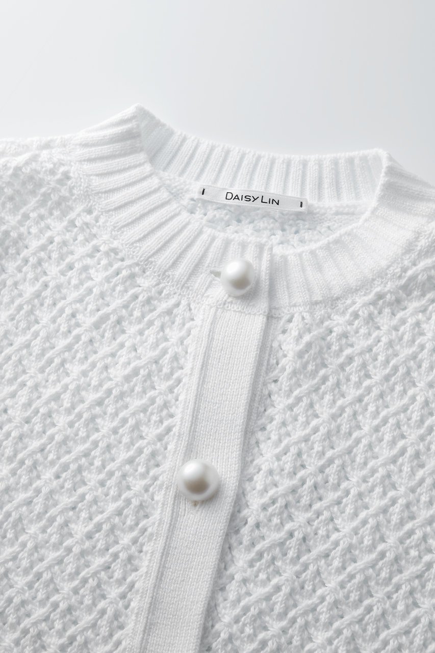 【デイジーリン/DAISY LIN】のCardigan “Lady Pearl” 人気、トレンドファッション・服の通販 founy(ファニー) 　ファッション　Fashion　レディースファッション　Fashion for Women　トップス・カットソー　Cut & Sew Tops　ニット　Knit Tops & Sweaters　カーディガン・羽織り　Layered Style Cardigans　ウォッシャブル　Machine Washable　カーディガン　Cardigan, Knitwear　コンパクト　Compact, Small Size　パール　Pearl, Pearl Accent　手編み　Hand-Knitted, Handmade Knit　新作・新入荷　New Arrivals / New In　洗える　Machine Washable　秋　Autumn　other-3|ID: prp329100004713057 ipo3291000000034046826