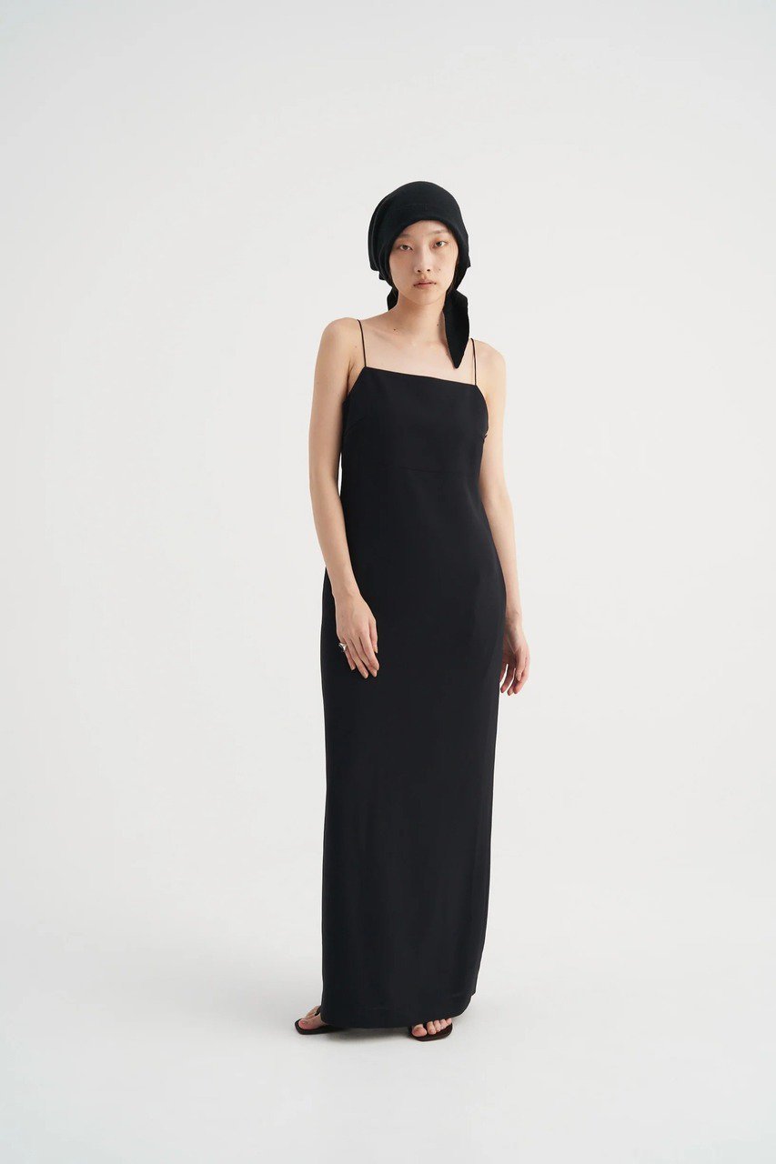 【その他のブランド/Other】の【9/30 12:00販売開始】Square cuff camisole dress 人気、トレンドファッション・服の通販 founy(ファニー) 　ファッション　Fashion　レディースファッション　Fashion for Women　ワンピース　Dresses　フォーマル・パーティードレス・結婚式用ドレス　Elegant & Casual Dresses　チュニック　Tunic Tops & Dresses　カフス　Cuff Design　シンプル　Simple, Minimal　チュニック　Tunic, Long Top　ドレス　Dress, One-Piece　パーティ　Party, Party Style　モダン　Modern, Contemporary　モチーフ　Motif, Design Theme　ロング　Long, Long-Length　エレガント 上品　Elegant　新作・新入荷　New Arrivals / New In　other-8|ID: prp329100004713064 ipo3291000000034046896