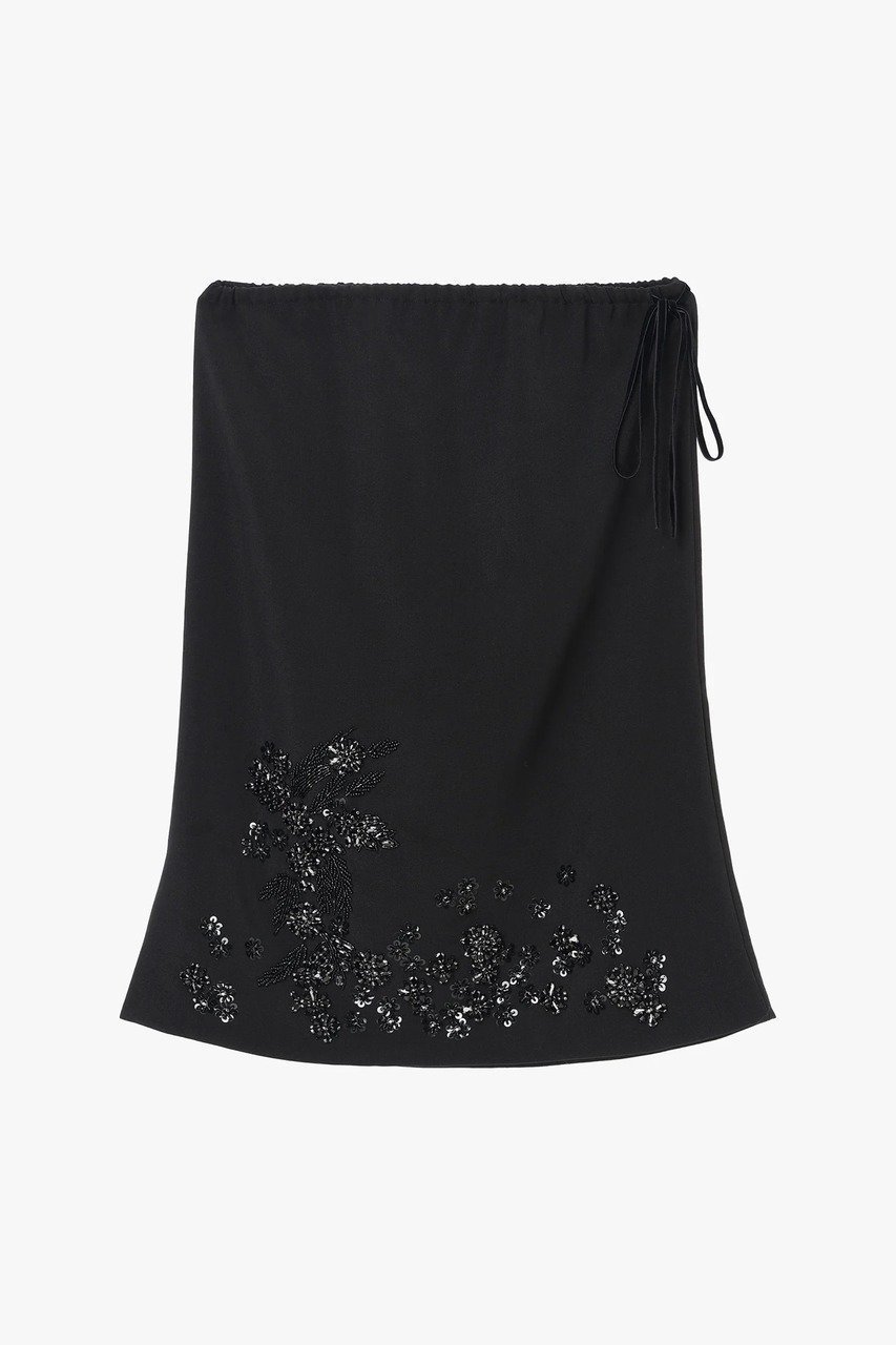 【ヴェニカ/Venica】の【9/30 12:00販売開始】Bijou embroidery skirt インテリア・キッズ・メンズ・レディースファッション・服の通販 founy(ファニー) 　ファッション　Fashion　レディースファッション　Fashion for Women　スカート　Skirts　ロングスカート　Long Skirts / Maxi & Midi Skirts　ビジュー　Bijou, Jewel-like Accent　ロング　Long, Long-Length　エレガント 上品　Elegant　新作・新入荷　New Arrivals / New In　black|ID: prp329100004713071 ipo3291000000034046957