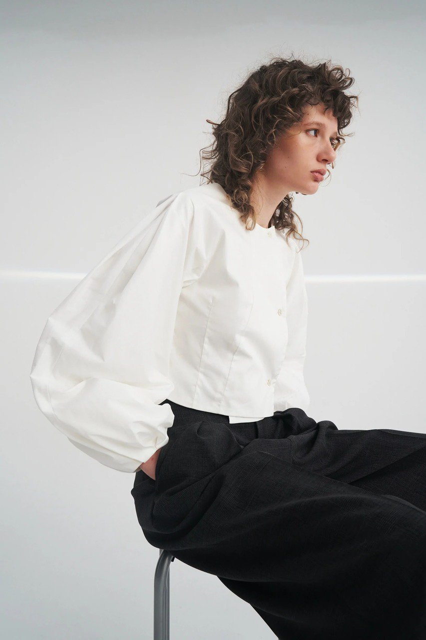 【その他のブランド/Other】の【9/30 12:00販売開始】Balloon sleeve blouse 人気、トレンドファッション・服の通販 founy(ファニー) 　ファッション　Fashion　レディースファッション　Fashion for Women　トップス・カットソー　Cut & Sew Tops　シャツ・ブラウス・オフィスカジュアル　Elegant Blouses & Button-Ups　クラシック　Classic, Timeless Style　クロップド　Cropped, Short Length　コンパクト　Compact, Small Size　シェイプ　Shape, Slim Fit　スリーブ　Sleeve, Long Sleeve / Short Sleeve　バランス　Balance, Style Balance　バルーン　Balloon, Balloon Silhouette　ロング　Long, Long-Length　新作・新入荷　New Arrivals / New In　other-3|ID: prp329100004713073 ipo3291000000034046979