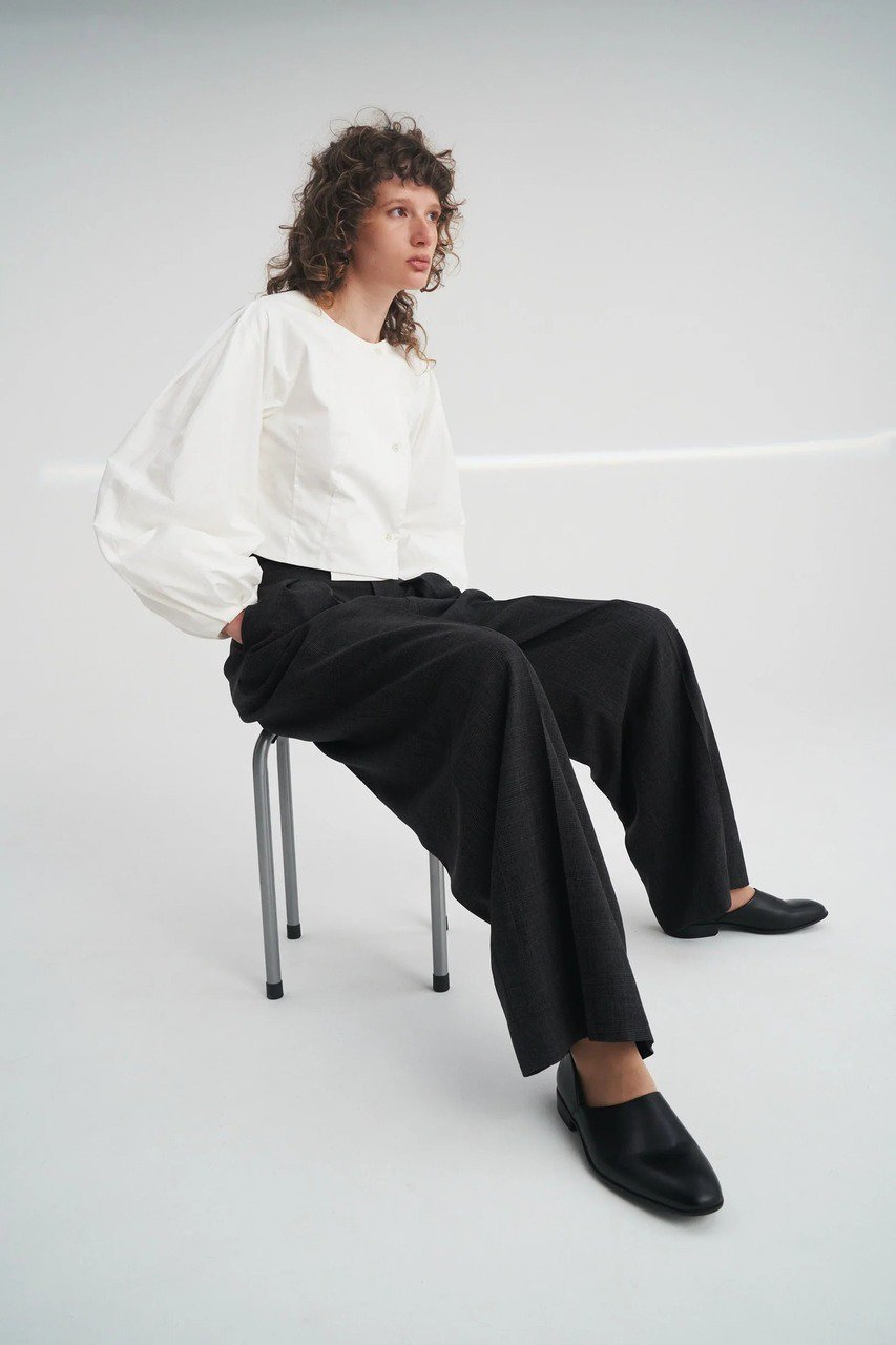 【その他のブランド/Other】の【9/30 12:00販売開始】Balloon sleeve blouse 人気、トレンドファッション・服の通販 founy(ファニー) 　ファッション　Fashion　レディースファッション　Fashion for Women　トップス・カットソー　Cut & Sew Tops　シャツ・ブラウス・オフィスカジュアル　Elegant Blouses & Button-Ups　クラシック　Classic, Timeless Style　クロップド　Cropped, Short Length　コンパクト　Compact, Small Size　シェイプ　Shape, Slim Fit　スリーブ　Sleeve, Long Sleeve / Short Sleeve　バランス　Balance, Style Balance　バルーン　Balloon, Balloon Silhouette　ロング　Long, Long-Length　新作・新入荷　New Arrivals / New In　other-4|ID: prp329100004713073 ipo3291000000034046980