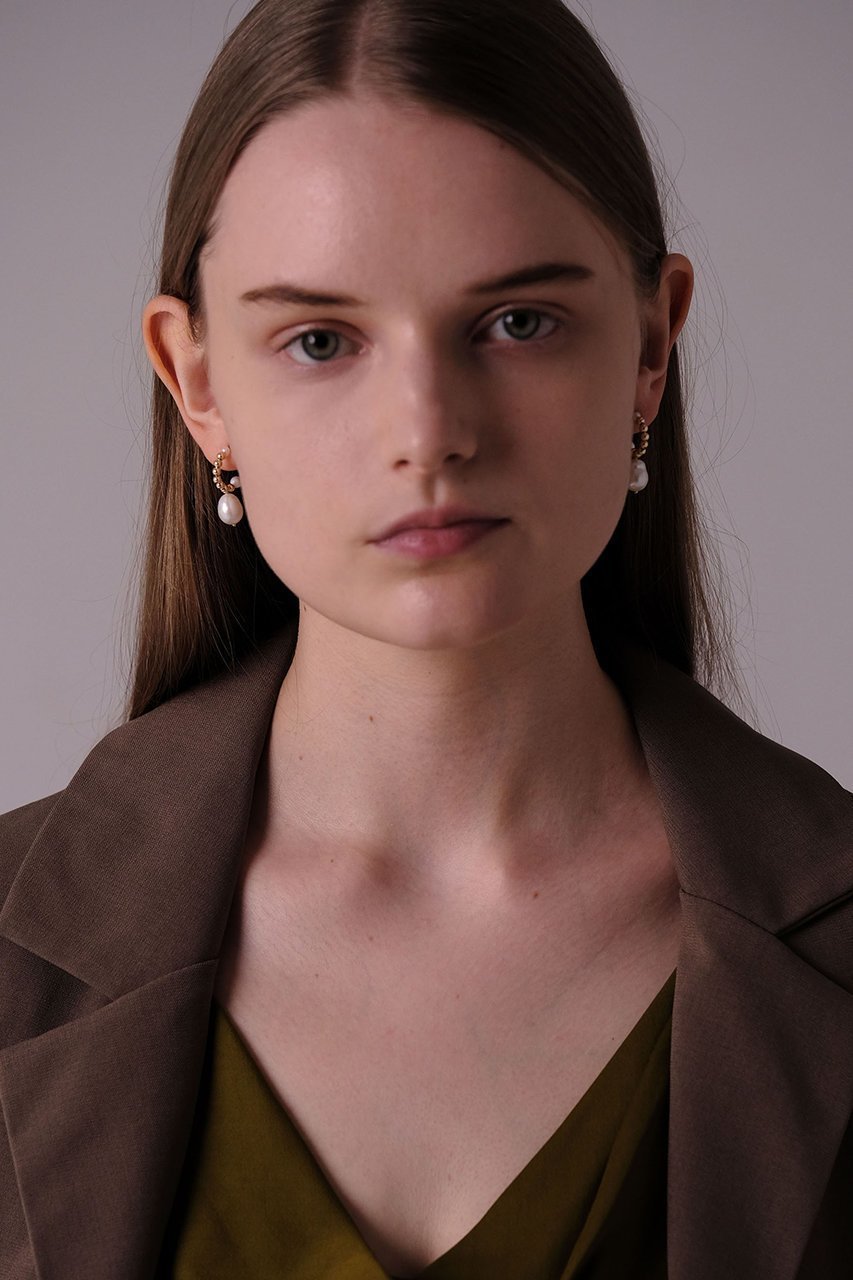 【ナチュラリジュエリ/NATURALI JEWELRY】のAria カールピアス 人気、トレンドファッション・服の通販 founy(ファニー) 　ファッション　Fashion　レディースファッション　Fashion for Women　ジュエリー　Jewelry　ファッションリング　Fashion Rings　イヤリング・フープ・ドロップタイプ　Hoop, Drop & Clip Earrings　イヤリング　Earrings　パール　Pearl, Pearl Accent　リュクス　Luxury, Elegant, High-End, Chic　エレガント 上品　Elegant　other-6|ID: prp329100004714030 ipo3291000000035702613