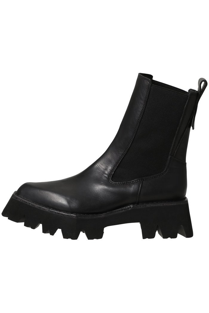 【ピアッカセッテ/ph7+】のブロックソールポインテッドトウブーツ インテリア・キッズ・メンズ・レディースファッション・服の通販 founy(ファニー) https://founy.com/ ファッション Fashion レディースファッション Fashion for Women ショート Short, Short Length バランス Balance, Style Balance フィット Fit, Slim Fit A/W・秋冬 Autumn/Winter |ID: prp329100004714086 ipo3291000000035564510