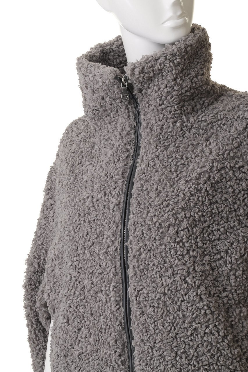【スリー ドッツ/three dots】のプードルボア ケープベスト 人気、トレンドファッション・服の通販 founy(ファニー) 　ファッション　Fashion　レディースファッション　Fashion for Women　アウター　Coat / Outerwear Collection　レディースジャケット・軽アウター　Jackets　ブルゾンジャケット・スポーティアウター　Blouson Jackets　おすすめ　Recommended / Our Picks　ジップ　Zip, Zipper　ジャケット　Jacket, Outerwear　セットアップ　Set-Up, Coordinated Outfit　ハイネック　High Neck, Mock Neck　ブルゾン　Blouson, Bomber Jacket　ベスト　Vest, Waistcoat　モコモコ　Fuzzy, Fluffy　新作・新入荷　New Arrivals / New In　A/W・秋冬　Autumn/Winter　other-5|ID: prp329100004714091 ipo3291000000034057132