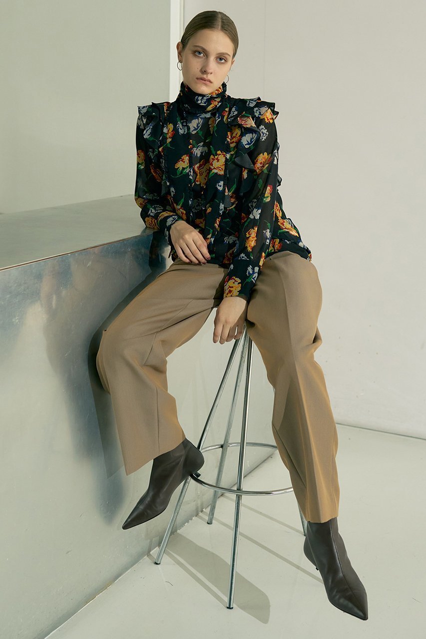 【デザイン ワークス/DESIGN WORKS】のフラワープリントリボン付きラッフルブラウス 人気、トレンドファッション・服の通販 founy(ファニー) ファッション Fashion レディースファッション Fashion for Women トップス・カットソー Cut & Sew Tops シャツ・ブラウス・オフィスカジュアル Elegant Blouses & Button-Ups 花柄・フラワープリント・モチーフ Floral Prints & Motifs / Flower Pattern Tops インナー Innerwear エレガント 上品 Elegant クラシカル Classical, Vintage-Inspired シンプル Simple, Minimal ジャケット Jacket, Outerwear スリーブ Sleeve, Long Sleeve / Short Sleeve ファブリック Fabric, Textile フェミニン Feminine, Girly プリント Print, Printed Pattern リボン Ribbon, Bow ロング Long, Long-Length 手描き Hand-Drawn, Illustrated other-4|ID: prp329100004715322 ipo3291000000035858826