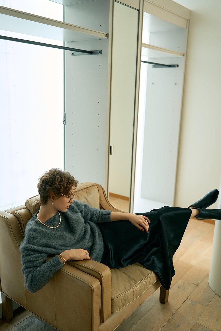 【デザイン ワークス/DESIGN WORKS】のセミフレアサテンスカート 人気、トレンドファッション・服の通販 founy(ファニー) 　ファッション　Fashion　レディースファッション　Fashion for Women　スカート　Skirts　ロングスカート　Long Skirts / Maxi & Midi Skirts　おすすめ　Recommended / Our Picks　なめらか　Smooth, Silky Texture　サテン　Satin, Glossy Fabric　シルバー　Silver, Metallic Silver　パターン　Pattern, Design Print　ロング　Long, Long-Length　エレガント 上品　Elegant　other-4|ID: prp329100004715324 ipo3291000000035800580