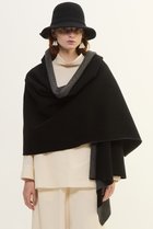 【プレインピープル/PLAIN PEOPLE】のカシミヤフリース片袖ストール ブラック|ID:prp329100004715387