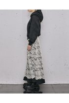 thumbnail other-7