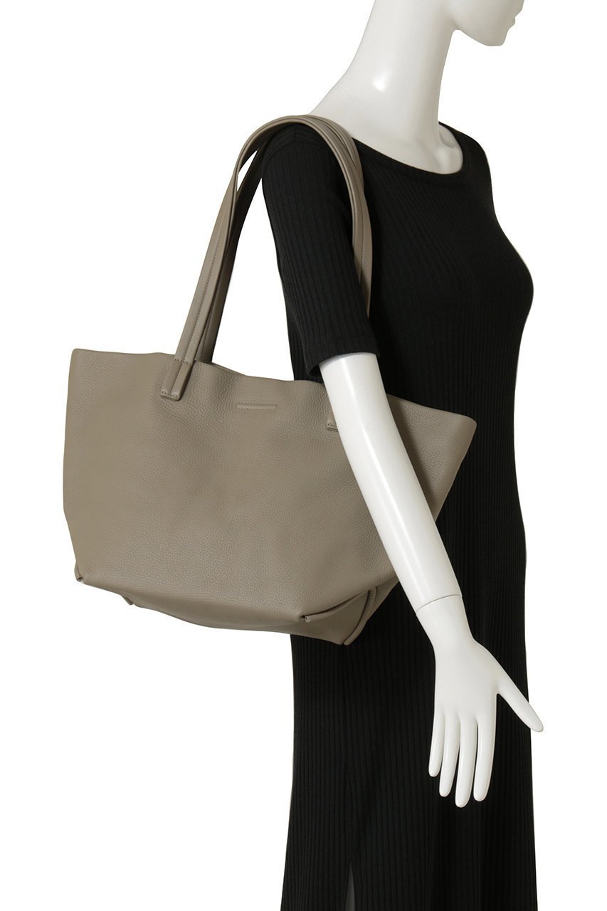 【オブジェクツアイオー/objcts.io】のエッセンシャル デイリーレザートート ミディアム 人気、トレンドファッション・服の通販 founy(ファニー) 　ファッション　Fashion　レディースファッション　Fashion for Women　バッグ　Bags　ユニセックス　Unisex, Genderless　クッション　Cushion, Throw Pillow　ベーシック　Basic, Essential　マグネット　Magnet, Magnetic Closure　ラップ　Wrap, Wrap Design　再入荷　Restock / Back in Stock　ビジネス 仕事 通勤　Business / Work / Commuting　other-3|ID: prp329100004716651 ipo3291000000036405632