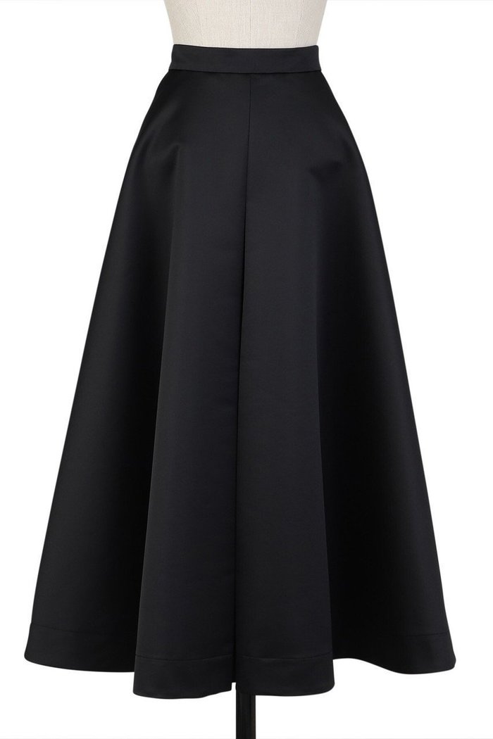 【オブリオ/AUBRIOT】のマットサテンスカート インテリア・キッズ・メンズ・レディースファッション・服の通販 founy(ファニー) https://founy.com/ ファッション Fashion レディースファッション Fashion for Women スカート Skirts ロングスカート Long Skirts / Maxi & Midi Skirts イタリア Italy エレガント 上品 Elegant サテン Satin, Glossy Fabric センター Center, Center Line フォルム Silhouette, Form フレア Flare, Flared ボックス Boxy, Box Shape ラグジュアリー Luxury, Elegant ロング Long, Long-Length 新作・新入荷 New Arrivals / New In |ID: prp329100004716652 ipo3291000000034079301