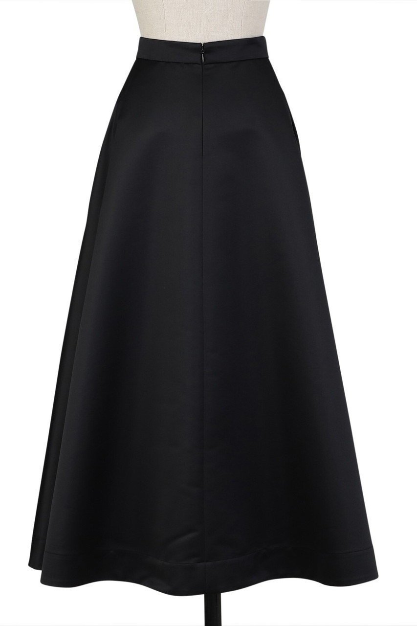 【オブリオ/AUBRIOT】のマットサテンスカート 人気、トレンドファッション・服の通販 founy(ファニー) 　ファッション　Fashion　レディースファッション　Fashion for Women　スカート　Skirts　ロングスカート　Long Skirts / Maxi & Midi Skirts　イタリア　Italy　エレガント 上品　Elegant　サテン　Satin, Glossy Fabric　センター　Center, Center Line　フォルム　Silhouette, Form　フレア　Flare, Flared　ボックス　Boxy, Box Shape　ラグジュアリー　Luxury, Elegant　ロング　Long, Long-Length　新作・新入荷　New Arrivals / New In　other-3|ID: prp329100004716652 ipo3291000000034079304