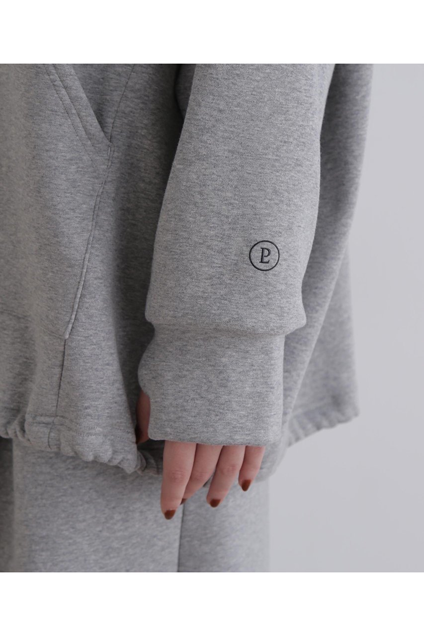 【ル フィル/LE PHIL】の《LE PHIL SPORTS》バック裏毛ビッグフーディー 人気、トレンドファッション・服の通販 founy(ファニー) 　ファッション　Fashion　レディースファッション　Fashion for Women　トップス・カットソー　Cut & Sew Tops　シャツ・ブラウス・オフィスカジュアル　Elegant Blouses & Button-Ups　レディースパーカー・カジュアルフーディー　Casual Hoodies & Sweatshirts　ロングTシャツ・Tシャツ　Longline T-Shirts & Tees　スウェット・クルーネックトップス　Sweatshirts & Crewnecks / Relaxed Fit Sweat Tops　カットソー・ベーシックTシャツ　Cut-and-Sewn Tops / Stretch Tees & Basics　スタンダード　Standard, Basic　ビッグ　Big, Oversized　フロント　Front, Front Design　ポケット　Pocket, Pocket Detail　冬　Winter / This Winter　other-8|ID: prp329100004717760 ipo3291000000034089723