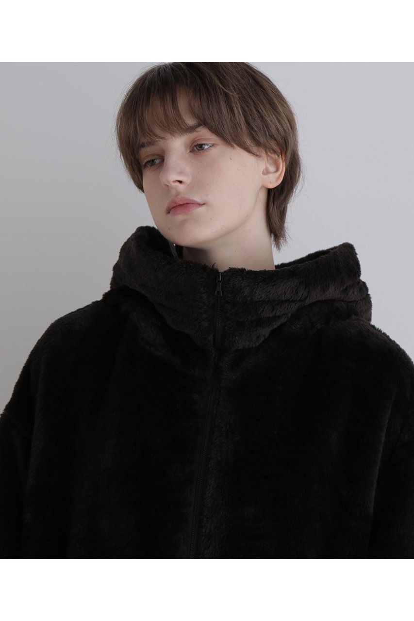 【ル フィル/LE PHIL】の《LE PHIL SPORTS》フェイクファーフードジャケット 人気、トレンドファッション・服の通販 founy(ファニー) 　ファッション　Fashion　レディースファッション　Fashion for Women　アウター　Coat / Outerwear Collection　レディースジャケット・軽アウター　Jackets　アウトドア　Outdoor Clothing　ウォーム　Warm Fabric　ショルダー　Shoulder, Shoulder Strap　ジップ　Zip, Zipper　ジャケット　Jacket, Outerwear　スタンド　Stand Collar, Upright Stand　ドロップ　Drop Shoulder, Dropped Style　フェミニン　Feminine, Girly　ボトム　Bottoms, Lower Wear　ポケット　Pocket, Pocket Detail　リラックス　Relax, Relaxed Fit　other-6|ID: prp329100004717764 ipo3291000000034089752