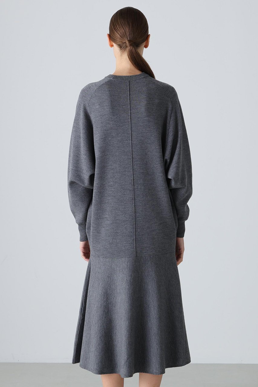 【アドーア/ADORE】のピュアウールニット 人気、トレンドファッション・服の通販 founy(ファニー) 　ファッション　Fashion　レディースファッション　Fashion for Women　トップス・カットソー　Cut & Sew Tops　ニット　Knit Tops & Sweaters　カジュアルプルオーバー・ニットトップス　Pullovers & Knit Tops / Casual Pullovers　スリーブ　Sleeve, Long Sleeve / Short Sleeve　ドレス　Dress, One-Piece　ペプラム　Peplum, Flared Hem　エレガント 上品　Elegant　other-5|ID: prp329100004717766 ipo3291000000034089776