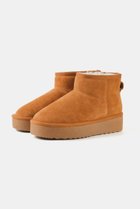 【スティーブマデン/STEVE MADDEN】のCOMFY スエードボアブーツ CHESTNUTS|ID:prp329100004717799