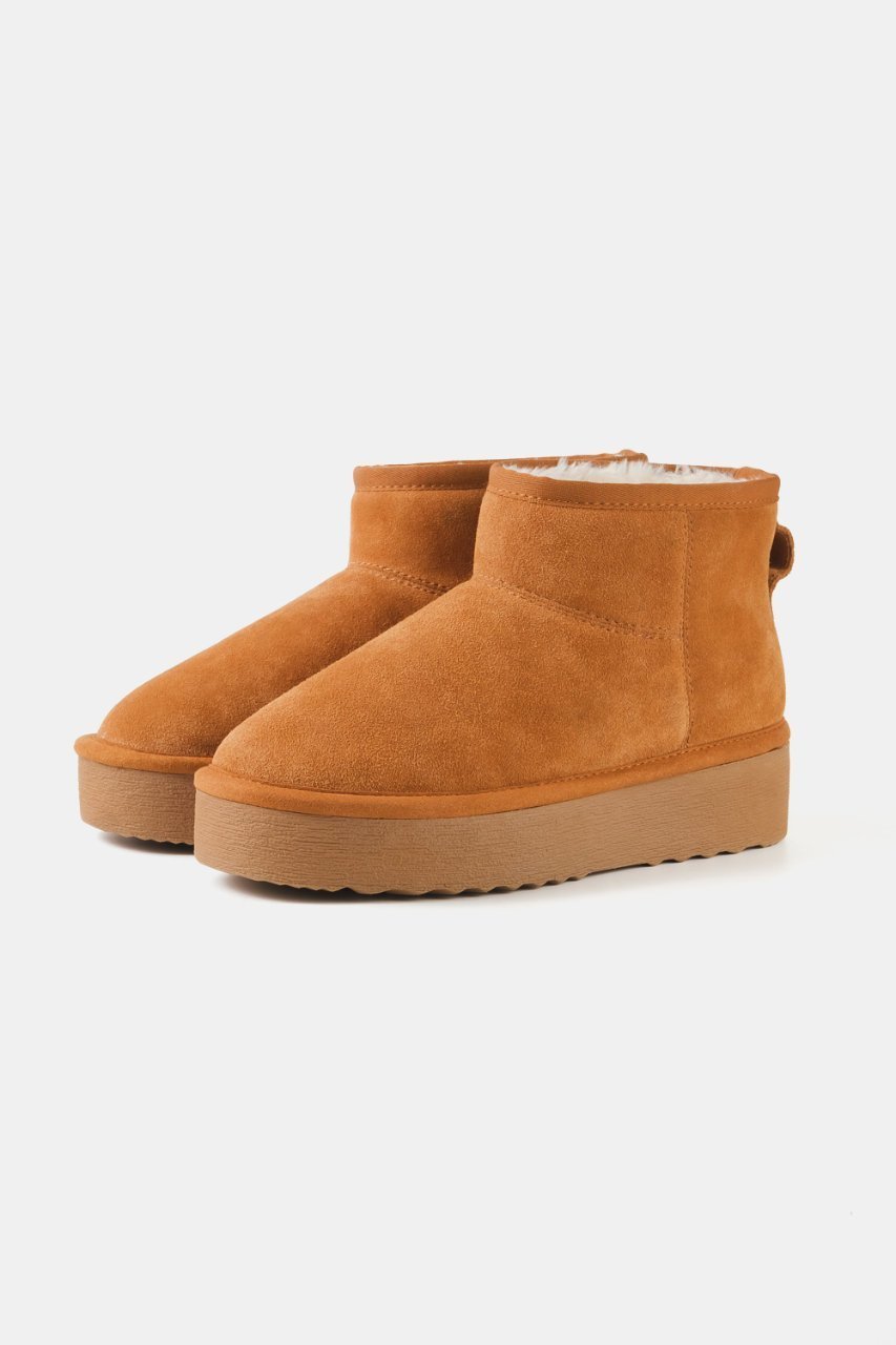 【スティーブマデン/STEVE MADDEN】のCOMFY スエードボアブーツ インテリア・キッズ・メンズ・レディースファッション・服の通販 founy(ファニー) 　ファッション　Fashion　レディースファッション　Fashion for Women　ショート　Short, Short Length　ワイド　Wide, Wide Fit　冬　Winter / This Winter　厚底　Platform Shoes　新作・新入荷　New Arrivals / New In　CHESTNUTS|ID: prp329100004717799 ipo3291000000034090036