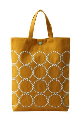 【ミナ ペルホネン/mina perhonen / KIDS】 【Kids】kanssa tote トートバッグ M人気、トレンドファッション・服の通販 founy(ファニー) ファッション Fashion キッズファッション Fashion for Kids ポーチ Pouch, Small Case 人気 Popular, Best Seller 手描き Hand-Drawn, Illustrated 新作・新入荷 New Arrivals / New In |ID:prp329100004717828