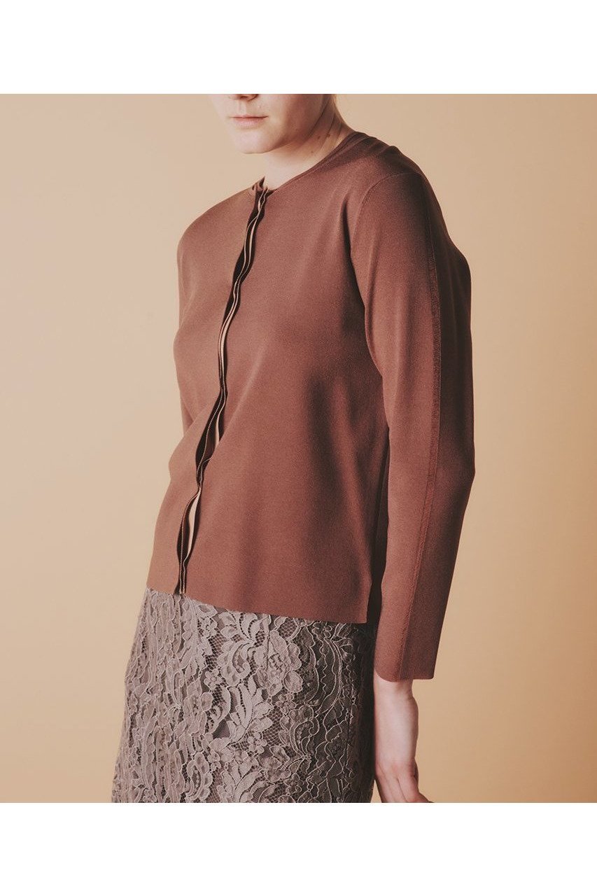 【ルームエイト/Room no.8】の【Room no.8 BLACK】NEEDLE スナップ クルーネック カーディガン 人気、トレンドファッション・服の通販 founy(ファニー) 　ファッション　Fashion　レディースファッション　Fashion for Women　トップス・カットソー　Cut & Sew Tops　ニット　Knit Tops & Sweaters　カーディガン・羽織り　Layered Style Cardigans　カーディガン　Cardigan, Knitwear　シンプル　Simple, Minimal　フロント　Front, Front Design　エレガント 上品　Elegant　新作・新入荷　New Arrivals / New In　other-8|ID: prp329100004717845 ipo3291000000034090350