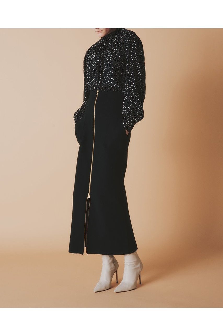 【ルームエイト/Room no.8】の【Room no.8 BLACK】GARTER リブ ジップ アップ スカート 人気、トレンドファッション・服の通販 founy(ファニー) 　ファッション　Fashion　レディースファッション　Fashion for Women　スカート　Skirts　ロングスカート　Long Skirts / Maxi & Midi Skirts　ジップ　Zip, Zipper　フォルム　Silhouette, Form　フロント　Front, Front Design　ラグジュアリー　Luxury, Elegant　ロング　Long, Long-Length　新作・新入荷　New Arrivals / New In　other-8|ID: prp329100004717850 ipo3291000000034090390