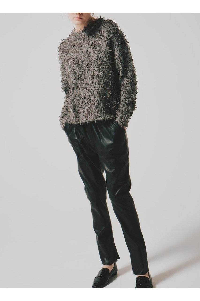 【ルームエイト/Room no.8】のRIBBON-YARN クルー トップス 人気、トレンドファッション・服の通販 founy(ファニー) 　ファッション　Fashion　レディースファッション　Fashion for Women　トップス・カットソー　Cut & Sew Tops　ニット　Knit Tops & Sweaters　カジュアルプルオーバー・ニットトップス　Pullovers & Knit Tops / Casual Pullovers　ラグジュアリー　Luxury, Elegant　今季　This Season, Current Season　新作・新入荷　New Arrivals / New In　other-7|ID: prp329100004717852 ipo3291000000034090403