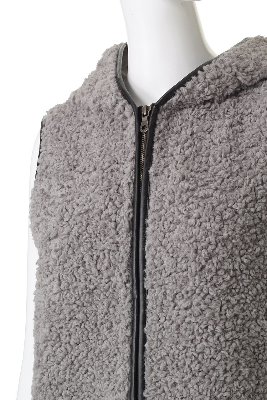 【エリオポール/heliopole】の【THREE DOTS】プードルボアフーディーベスト 人気、トレンドファッション・服の通販 founy(ファニー) 　ファッション　Fashion　レディースファッション　Fashion for Women　アウター　Coat / Outerwear Collection　レディースジャケット・軽アウター　Jackets　ウォーム　Warm Fabric　ジャケット　Jacket, Outerwear　トリミング　Trimming, Decorative Edge　フェイクレザー　Faux Leather, PU Leather　ベスト　Vest, Waistcoat　ミドル　Middle Length, Mid Height　モコモコ　Fuzzy, Fluffy　リュクス　Luxury, Elegant, High-End, Chic　other-5|ID: prp329100004717870 ipo3291000000036640061