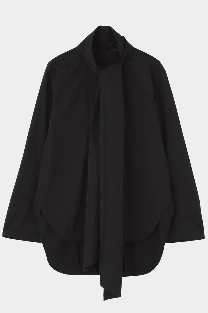 【ル フィル/LE PHIL】のコンパクトナイロンボウタイブラウス インテリア・キッズ・メンズ・レディースファッション・服の通販 founy(ファニー) https://founy.com/ ファッション Fashion レディースファッション Fashion for Women トップス・カットソー Cut & Sew Tops シャツ・ブラウス・オフィスカジュアル Elegant Blouses & Button-Ups おすすめ Recommended / Our Picks シンプル Simple, Minimal スリーブ Sleeve, Long Sleeve / Short Sleeve セットアップ Set-Up, Coordinated Outfit タフタ Taffeta, Structured Fabric ボトム Bottoms, Lower Wear ロング Long, Long-Length 今季 This Season, Current Season |ID: prp329100004717952 ipo3291000000036138038