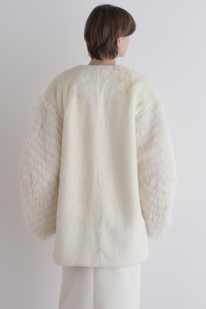 【ル フィル/LE PHIL】のフェイクファーコンビジャケット 人気、トレンドファッション・服の通販 founy(ファニー) 　ファッション　Fashion　レディースファッション　Fashion for Women　アウター　Coat / Outerwear Collection　レディースジャケット・軽アウター　Jackets　おすすめ　Recommended / Our Picks　なめらか　Smooth, Silky Texture　カーディガン　Cardigan, Knitwear　ジャケット　Jacket, Outerwear　スタンダード　Standard, Basic　スリット　Slit, Slit Detail　フェイクファー　Faux Fur, Imitation Fur　新作・新入荷　New Arrivals / New In　other-6|ID: prp329100004717967 ipo3291000000034091201