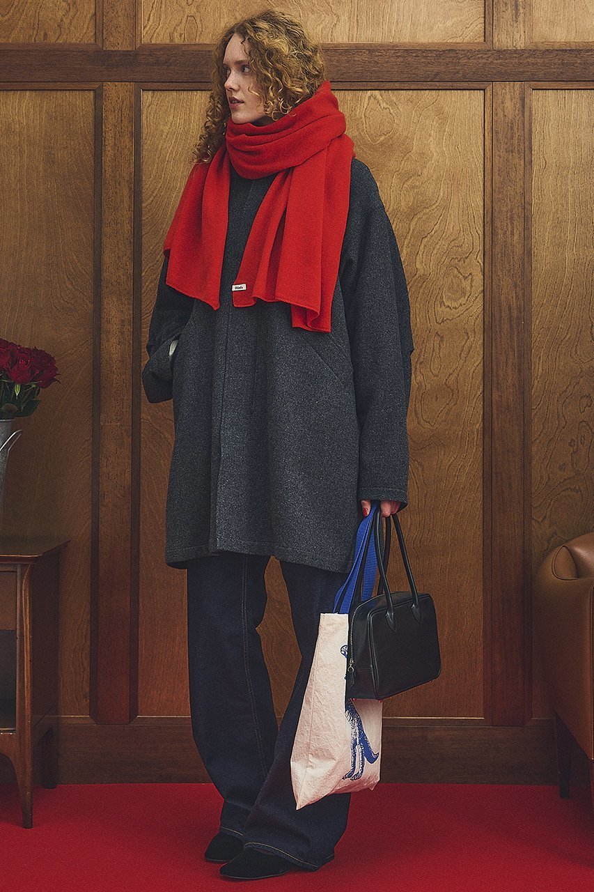 【オブラダ/Oblada】のニットショール 人気、トレンドファッション・服の通販 founy(ファニー) 　ファッション　Fashion　レディースファッション　Fashion for Women　ストール　Soft & Warm Scarves　マフラー・スヌード / 冬小物の定番　Scarves & Mufflers　ショール　Shawl, Wrap　シンプル　Simple, Minimal　ストール　Stole, Wrap　ドレープ　Drape, Draping Fabric　マフラー　Scarf, Muffler　エレガント 上品　Elegant　冬　Winter / This Winter　新作・新入荷　New Arrivals / New In　A/W・秋冬　Autumn/Winter　防寒　Cold Protection, Winter-Ready　other-5|ID: prp329100004719355 ipo3291000000034102720
