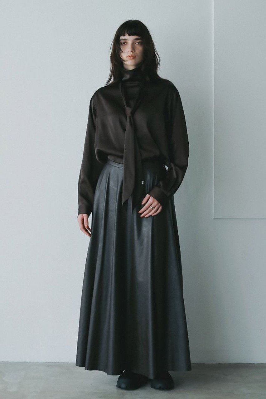 【ハー/HER.】の【10/9 0:00販売開始】ヴィンテージサテンリボンブラウス 人気、トレンドファッション・服の通販 founy(ファニー) 　ファッション　Fashion　レディースファッション　Fashion for Women　トップス・カットソー　Cut & Sew Tops　シャツ・ブラウス・オフィスカジュアル　Elegant Blouses & Button-Ups　おすすめ　Recommended / Our Picks　サテン　Satin, Glossy Fabric　スリーブ　Sleeve, Long Sleeve / Short Sleeve　トレンド　Trend, Trending Now　ハイネック　High Neck, Mock Neck　リボン　Ribbon, Bow　リラックス　Relax, Relaxed Fit　ロング　Long, Long-Length　新作・新入荷　New Arrivals / New In　other-2|ID: prp329100004721422 ipo3291000000034121535
