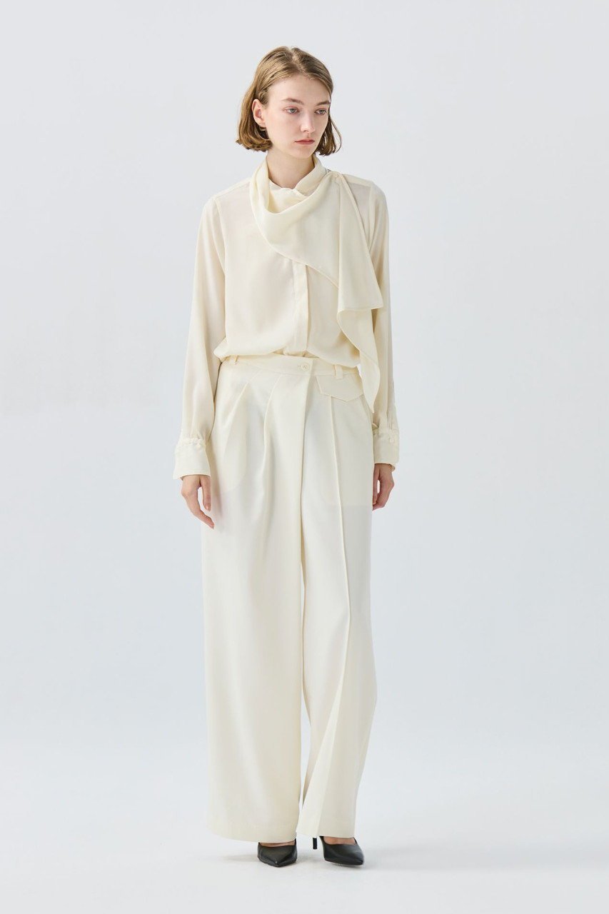 【ティーチ/TEECHI】のラップクロスブラウス 人気、トレンドファッション・服の通販 founy(ファニー) 　ファッション　Fashion　レディースファッション　Fashion for Women　トップス・カットソー　Cut & Sew Tops　シャツ・ブラウス・オフィスカジュアル　Elegant Blouses & Button-Ups　とろみ　Fluid, Flowy Fabric　サテン　Satin, Glossy Fabric　スカーフ　Scarf, Neckwear　スリーブ　Sleeve, Long Sleeve / Short Sleeve　ドレープ　Drape, Draping Fabric　ロング　Long, Long-Length　エレガント 上品　Elegant　新作・新入荷　New Arrivals / New In　洗える　Machine Washable　other-8|ID: prp329100004722622 ipo3291000000034133325