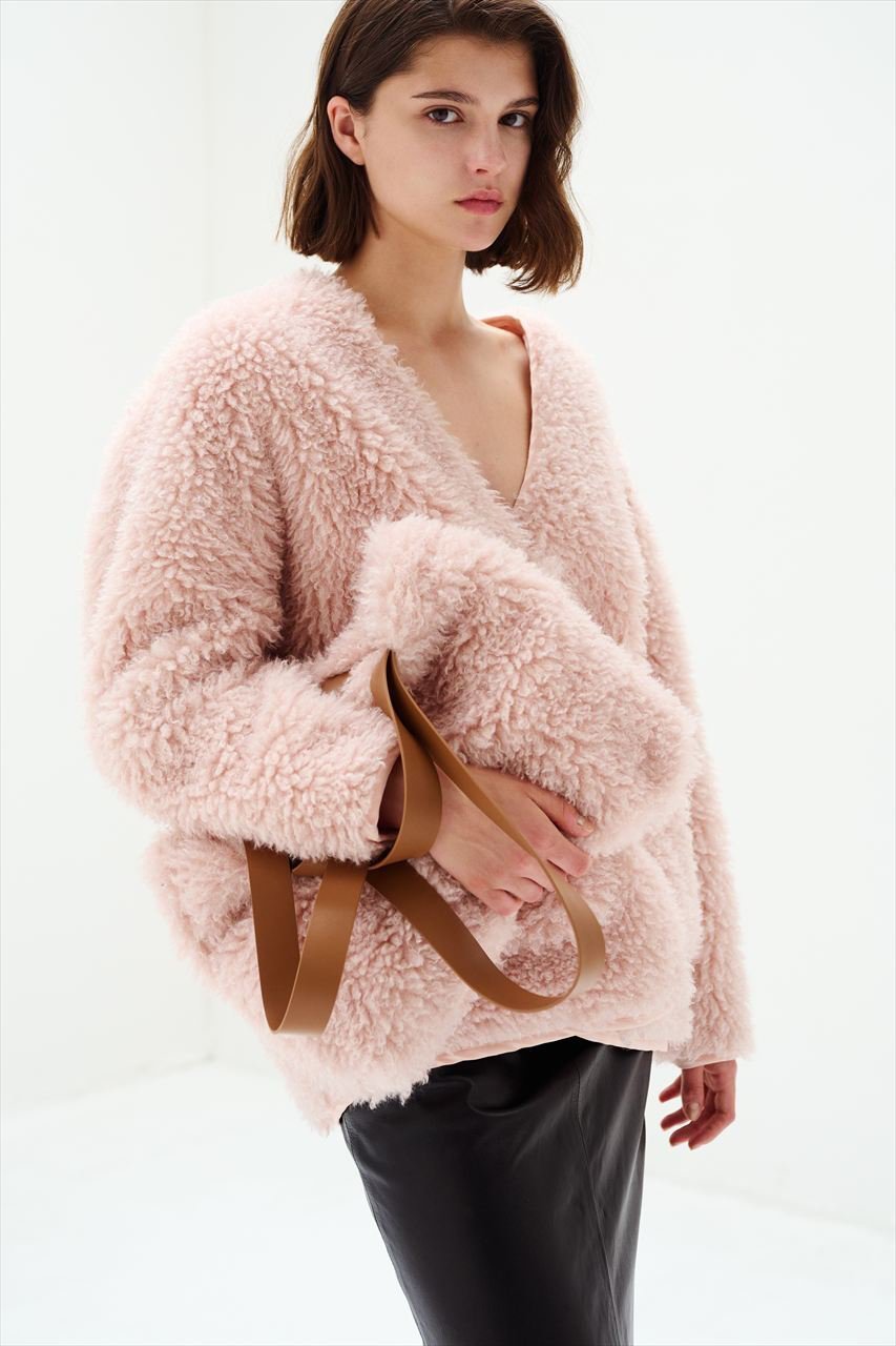 【アミカ/AMICA】のプードルトートバッグ 人気、トレンドファッション・服の通販 founy(ファニー) 　ファッション　Fashion　レディースファッション　Fashion for Women　バッグ　Bags　フォルム　Silhouette, Form　エレガント 上品　Elegant　人気　Popular, Best Seller　冬　Winter / This Winter　other-8|ID: prp329100004722639 ipo3291000000036049208