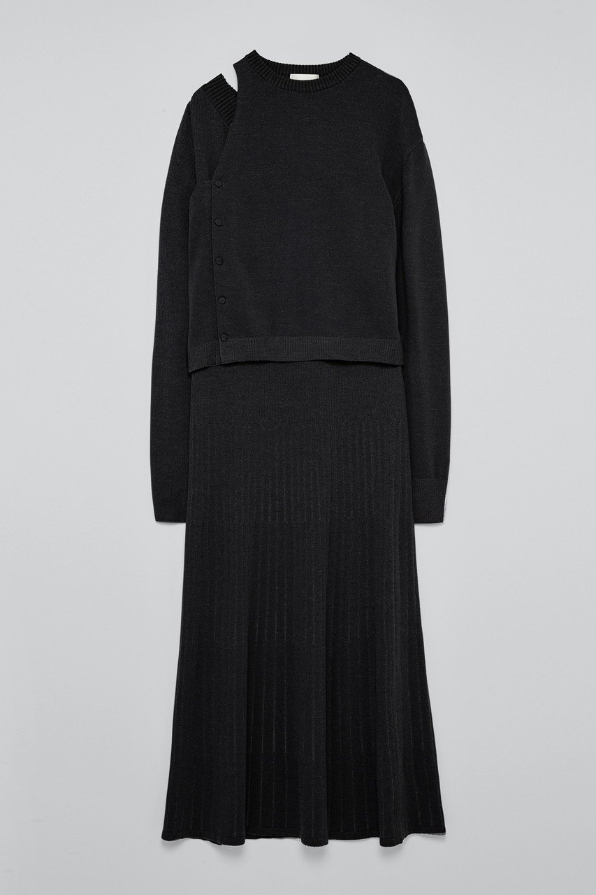 【ティーチ/TEECHI】のウールニットワンピース インテリア・キッズ・メンズ・レディースファッション・服の通販 founy(ファニー) 　ファッション　Fashion　レディースファッション　Fashion for Women　ワンピース　Dresses　ニットワンピース　Knit Dresses　チュニック　Tunic Tops & Dresses　アシンメトリー　Asymmetrical Style　アンサンブル　Ensemble Set　カーディガン　Cardigan, Knitwear　キュプラ　Cupro, Eco Fabric　抗菌　Antibacterial, Bacteria-Resistant　ストレッチ　Stretch, Stretchy Fabric　セットアップ　Set-Up, Coordinated Outfit　チュニック　Tunic, Long Top　デニム　Denim, Jeans Material　フレア　Flare, Flared　モダン　Modern, Contemporary　再入荷　Restock / Back in Stock　旅行　Travel　エレガント 上品　Elegant　ブラック|ID: prp329100004722646 ipo3291000000035493718