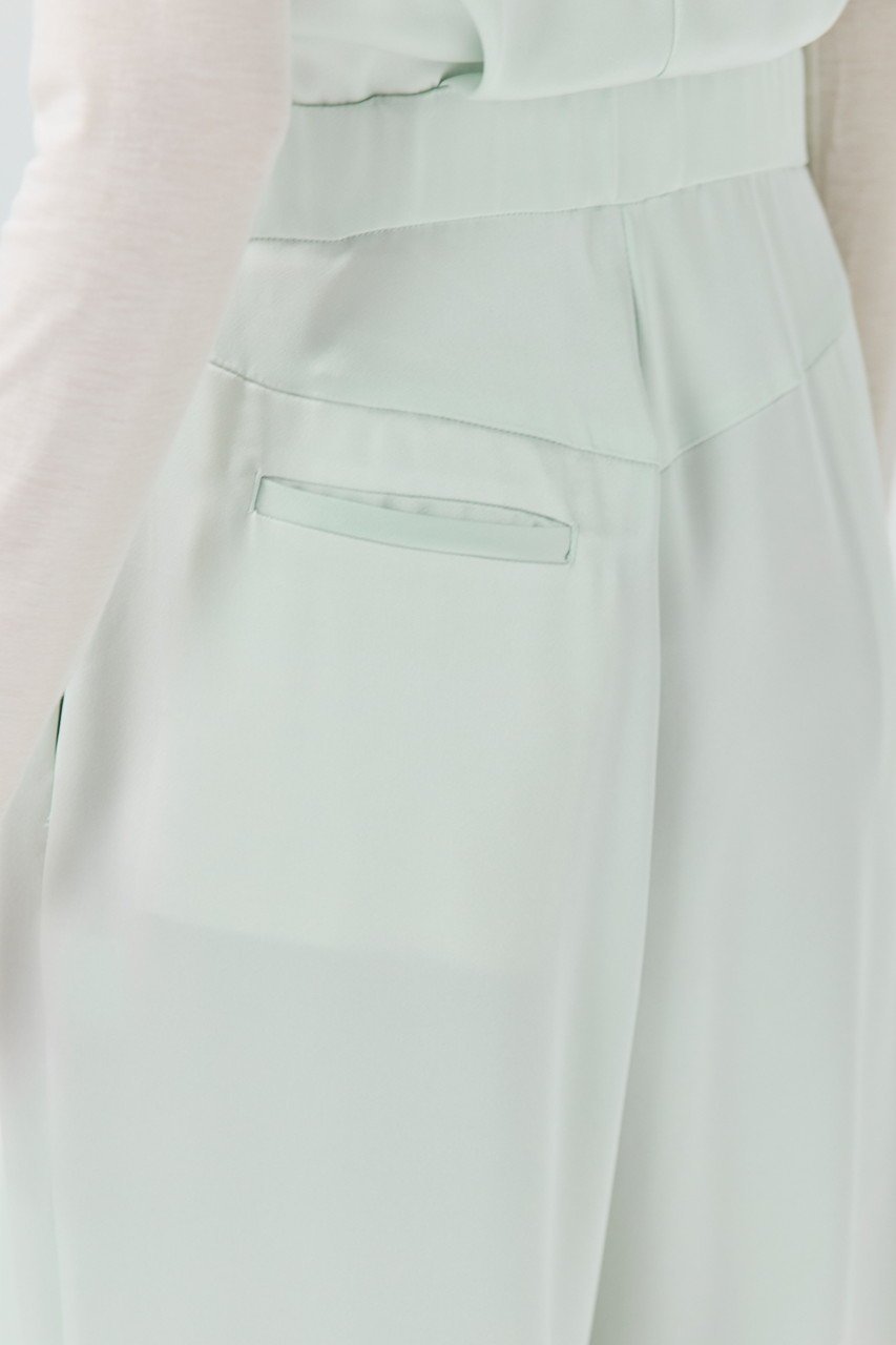 【ティーチ/TEECHI】のTMOサテンジャンプスーツ 人気、トレンドファッション・服の通販 founy(ファニー) 　ファッション　Fashion　レディースファッション　Fashion for Women　パンツ　Pants & Trousers　アクセサリー　Fashion Accessories　インナー　Innerwear　エレガント 上品　Elegant　ギャザー　Gathered, Ruffled　サテン　Satin, Glossy Fabric　シルク　Silk, 100% Silk　ジーンズ　Jeans, Denim Pants　ストレッチ　Stretch, Stretchy Fabric　スラックス　Slacks, Dress Pants　スーツ　Suit, Formalwear　ダブル　Double, Double-Breasted　なめらか　Smooth, Silky Texture　フロント　Front, Front Design　ブラウジング　Blouson Silhouette, Cinched Waist　ポケット　Pocket, Pocket Detail　メタル　Metal, Metal Parts　ヨーク　Yoke, Yoke Design　旅行　Travel　other-7|ID: prp329100004722647 ipo3291000000035870403